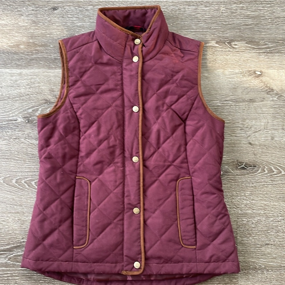 G.H. Bass Co. Quilted Maroon Burgundy Women's‎ Puffer Fall Winter Vest Small